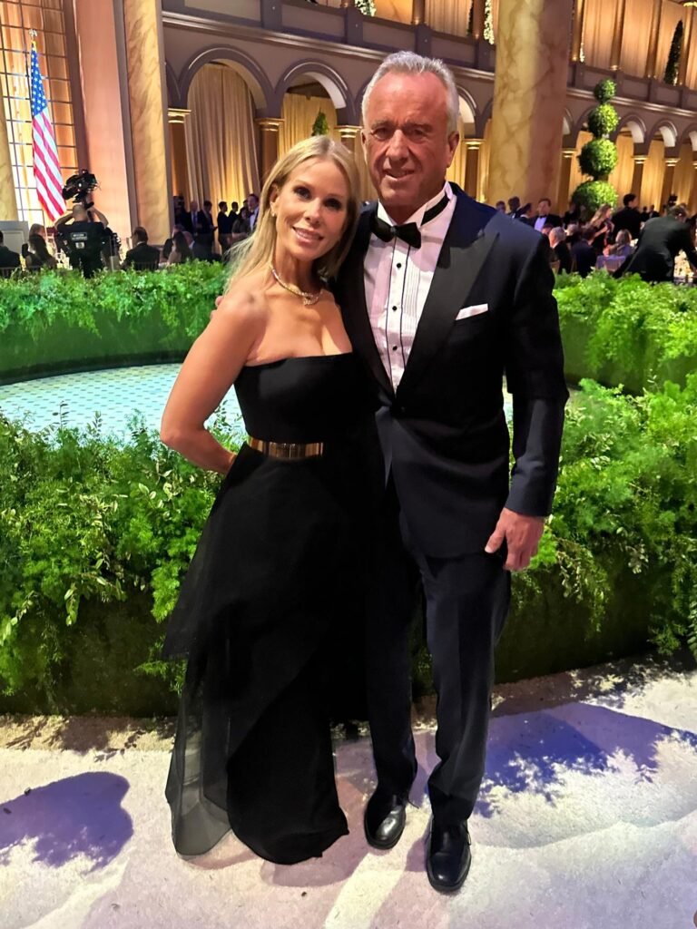 Cheryl Hines’ Glamorous Wedding Dress Designer Also Behind Her Stunning Inauguration Weekend Gowns – Plus Her Net Worth Revealed!