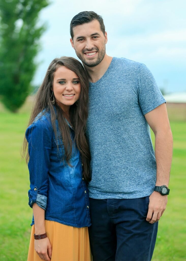 Jinger Duggar Reveals Impact of Family’s Modest Dress Rules on TLC Photo Shoots and Her Net Worth